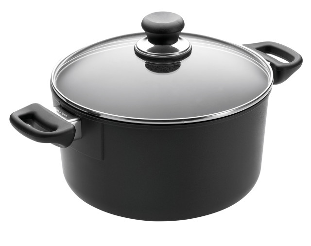 Scanpan Classic Dutch Oven with Lid