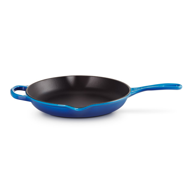 Le Creuset Signature Round Cast Iron Skillet, 26cm - Azure