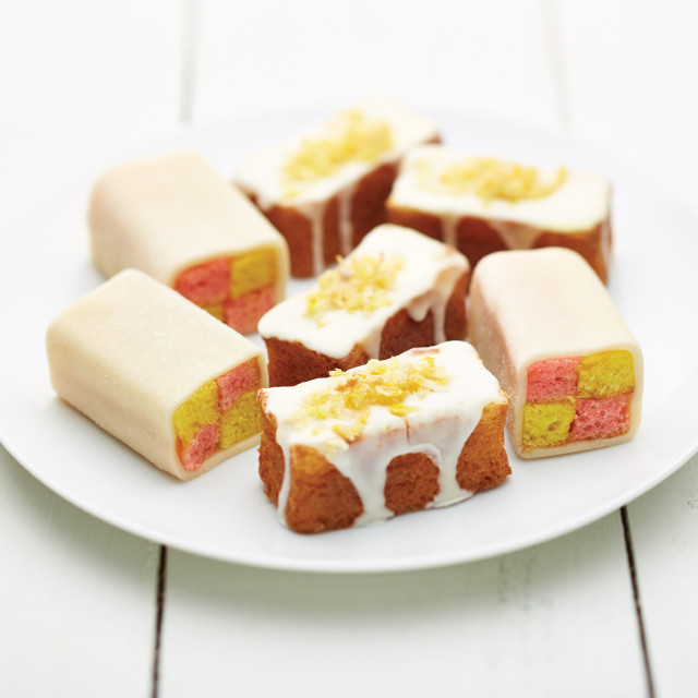 MasterClass 12 Hole Non Stick Mini Loaf Pan with Loose Bases