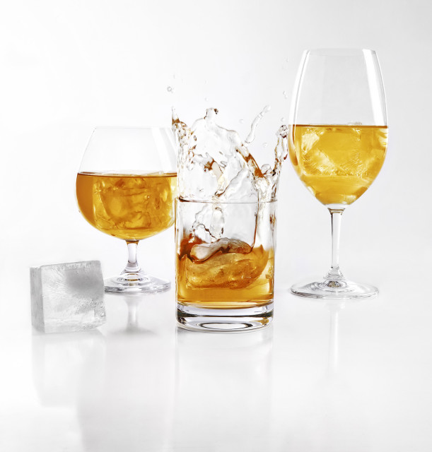 OXO Good Grips Covered Ice Cube Tray