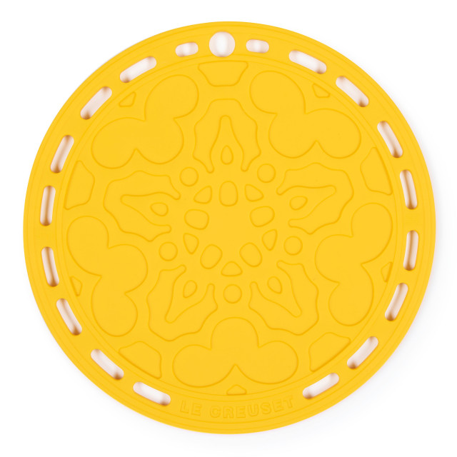 Le Creuset Silicone French Trivet, 20cm - Nectar product shot 
