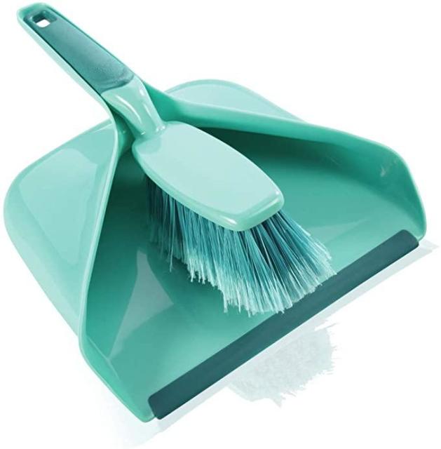 Pack Shot image of Leifheit Surface Cleaning Dust Pan Set
