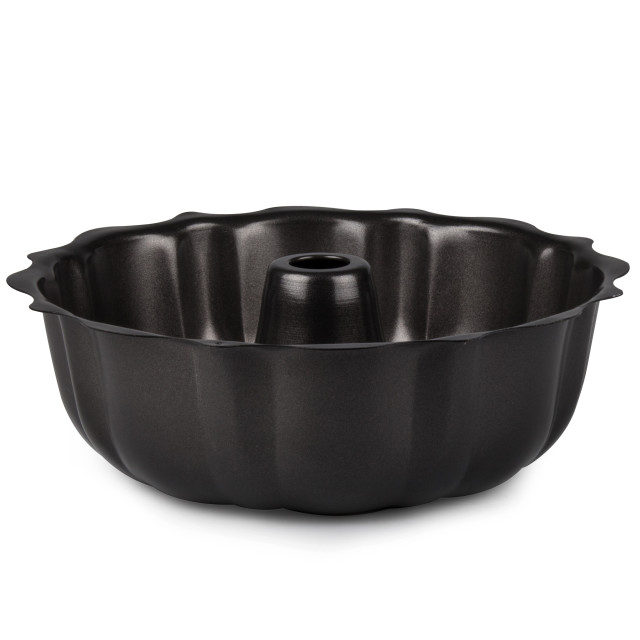MasterClass Non-Stick Fluted Round Cake Pan