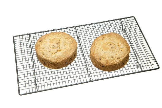 Master Class Non-Stick Cooling Rack