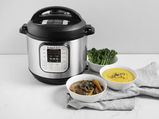 Instant Pot Duo 7-in-1 Smart Cooker