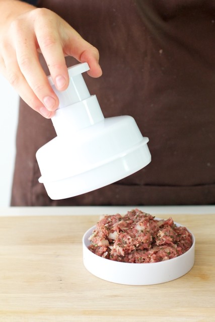 KitchenCraft Burger Maker With 100 Wax Discs