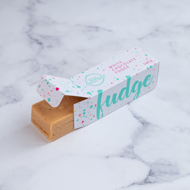 The Counter White Chocolate Fudge, 140g open
