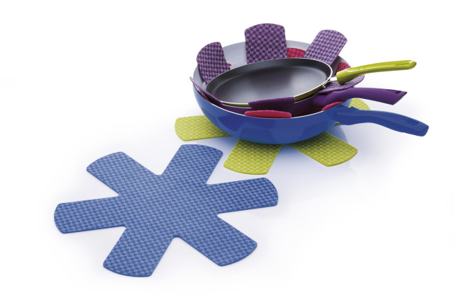 KitchenCraft Non-Slip Pan Protectors, Set of 4