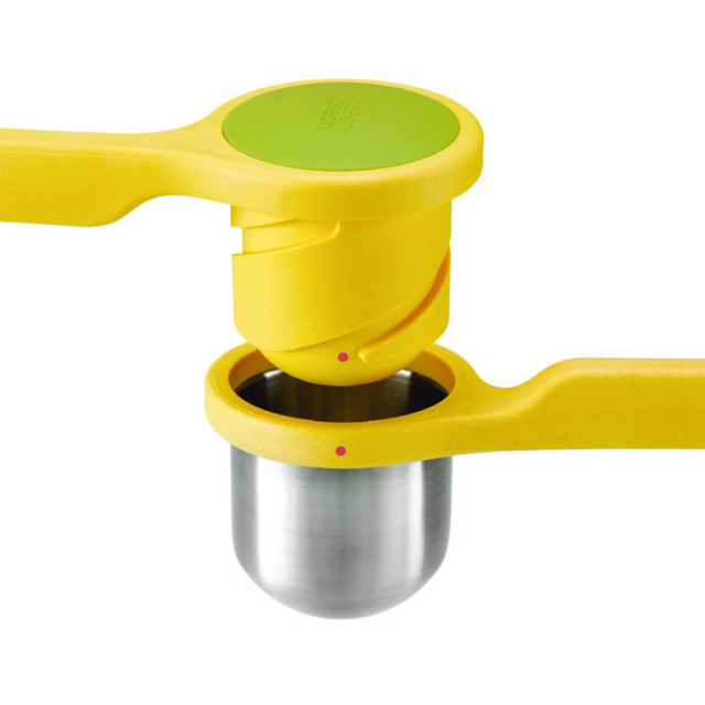 Joseph Joseph Helix Citrus Press close up