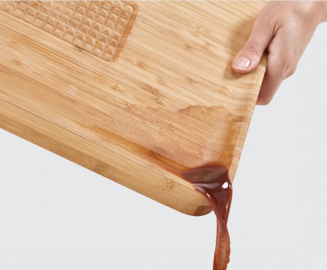Joseph Joseph Cut & Carve Bamboo Chopping Board