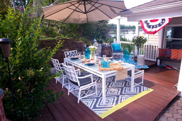 FabHabitat Valencia Reversible Outdoor Rug