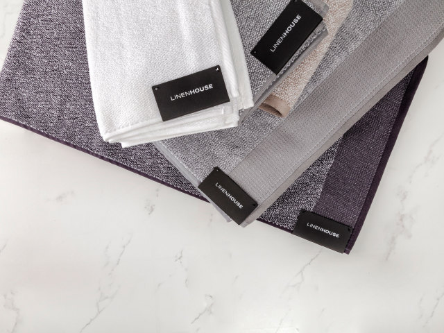 Linen House Plush 550gsm Bath Towel