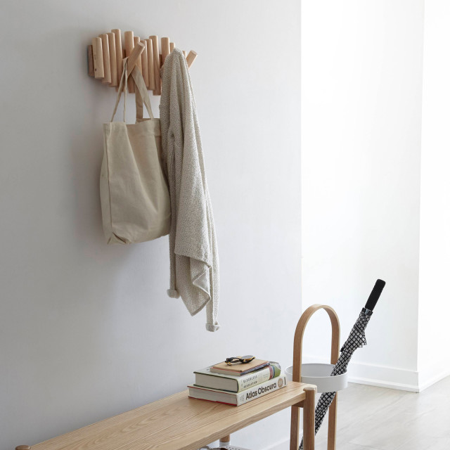 Lifestyle image of Umbra Picket Rail Wall Hook