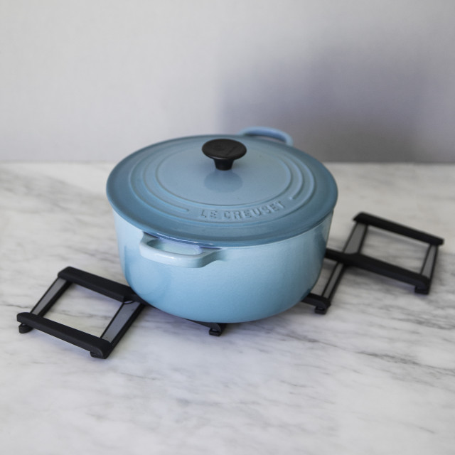 Joseph Joseph Stretch Expandable Silicone Pot Stand
