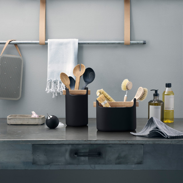 Lifestyle image of Eva Solo Nordic Kitchen Stoneware Tool Organiser