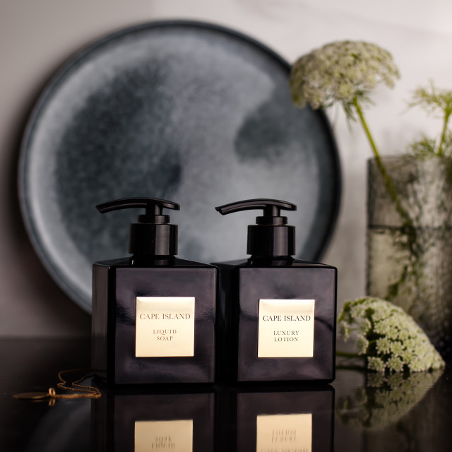 Cape Island Black Gold Luxury Lotion, 150ml