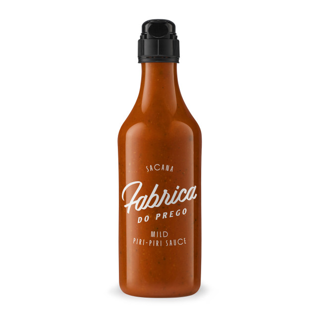 Fabrica Do Prego Sacana Piri-Piri Sauce, 450ml