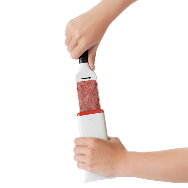 OXO Good Grips FurLifter Self-Cleaning Garment Brush