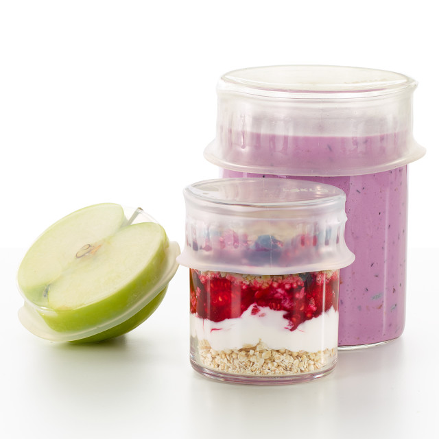 Lifestyle image of Lekue Reusable Stretch Lid