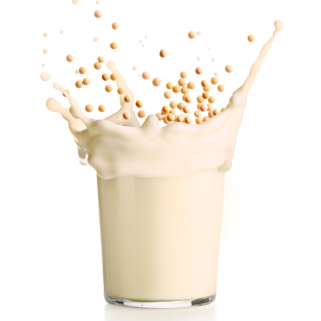 Lifestyle image of Lekue Nut Milk Maker, 1L