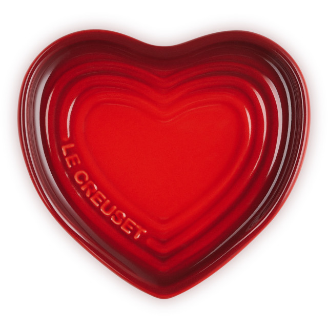 Le Creuset Heart Spoon Rest, 13cm - Cerise angle