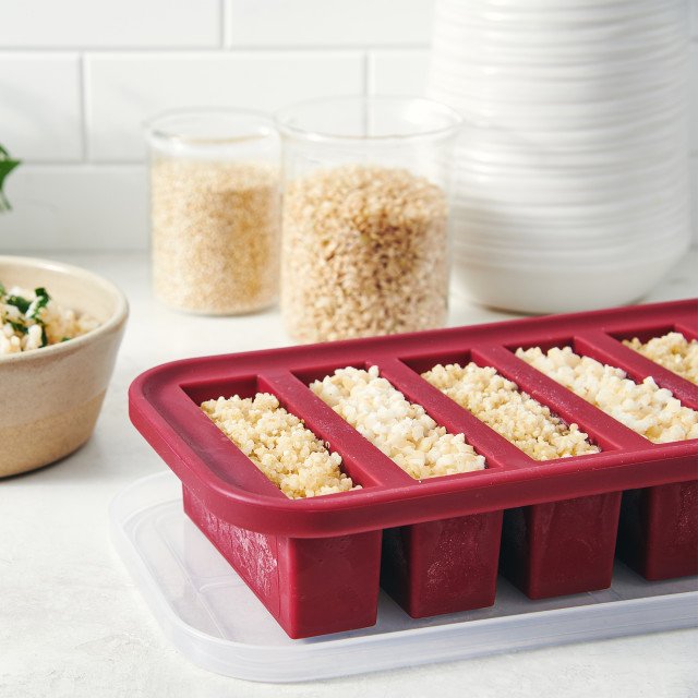 Souper Cubes Souper Cubes 1/2 Cup Tray w Lid, Cranberry - Cranberry with food