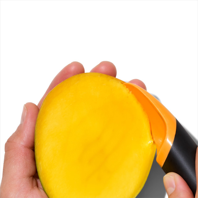 OXO Good Grips Mango Slicer with Scoop