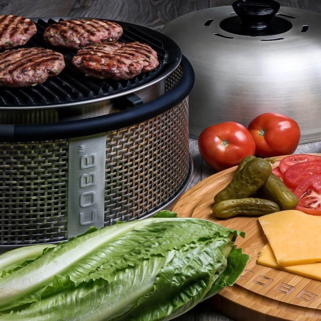 Cobb Griddle for Premier Cooking System with food