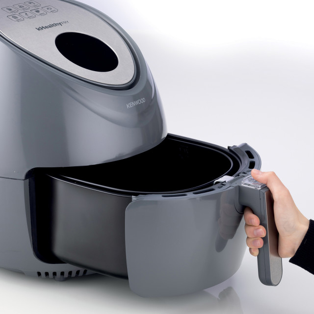 Kenwood Kenwood XXL 2.5kg Digital Airfryer, 5.5L - HFP50.000GY - Grey with the handle held