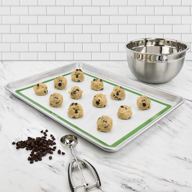Tovolo TrueBake Half-Sheet Baking Mat CDU, 42cm x 29cm in use