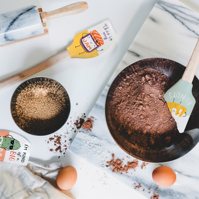 Tovolo Spatulart Spatula - Big Bundts/Biggest Flan in use