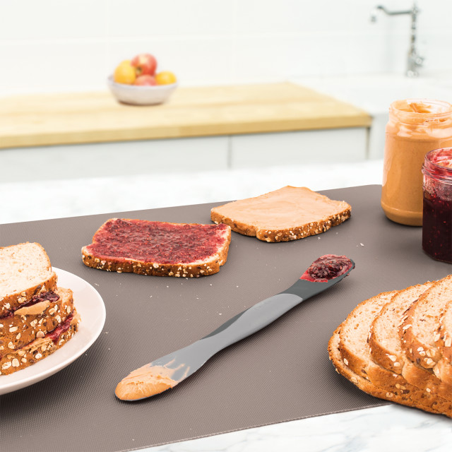 Tovolo Large Scoop & Spread (Carded)  in use