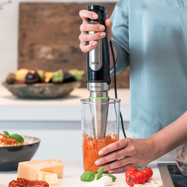 Braun MultiQuick 7 Hand Blender, 1000W in use