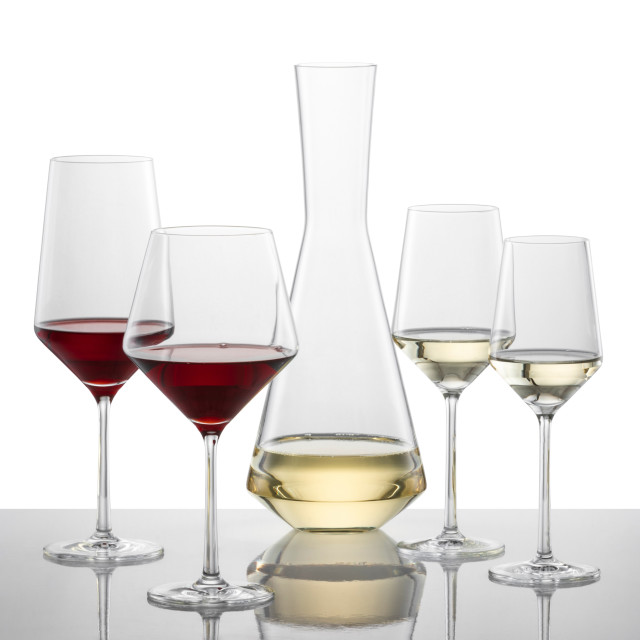 Schott Zwiezel Pure Cabernet Glasses, Set of 2 in use