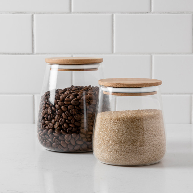 Humble & Mash Belly Glass Canister with Bamboo Lid - 900ml in use