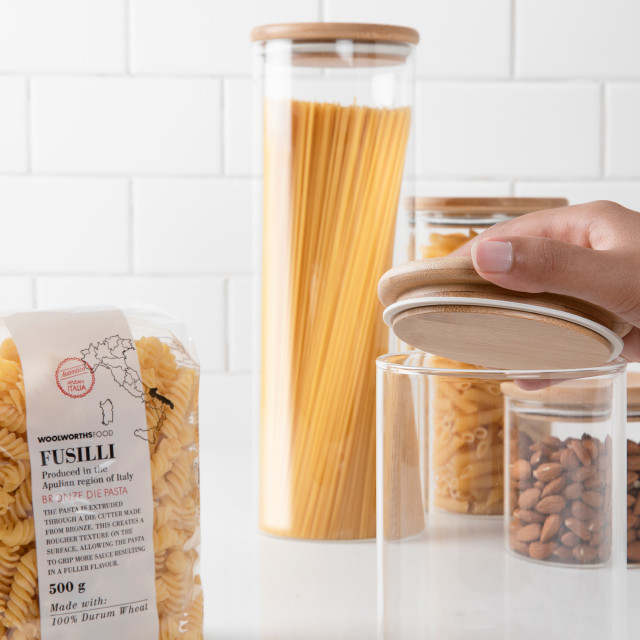 Humble & Mash Glass Canister with Bamboo Lid - 950ml in use 