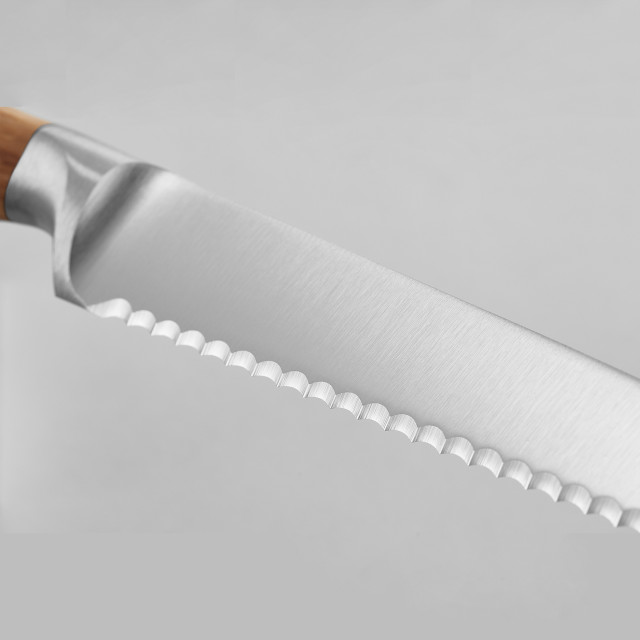 Wusthof AMICI Serrated Utility Knife, 14cm detail shot