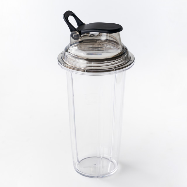 Omniblend Smoothie Cup with Adaptor, 950ml detail shot