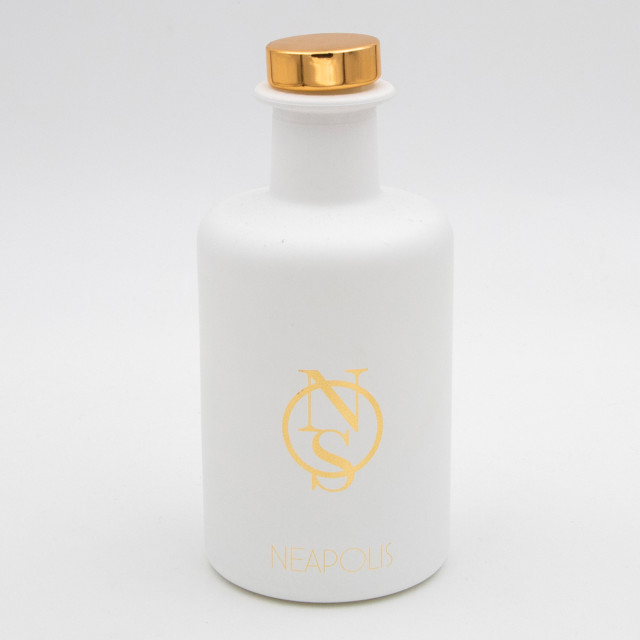 Neapolis Lake of Flowers Reed Diffuser, 220ml detail shot