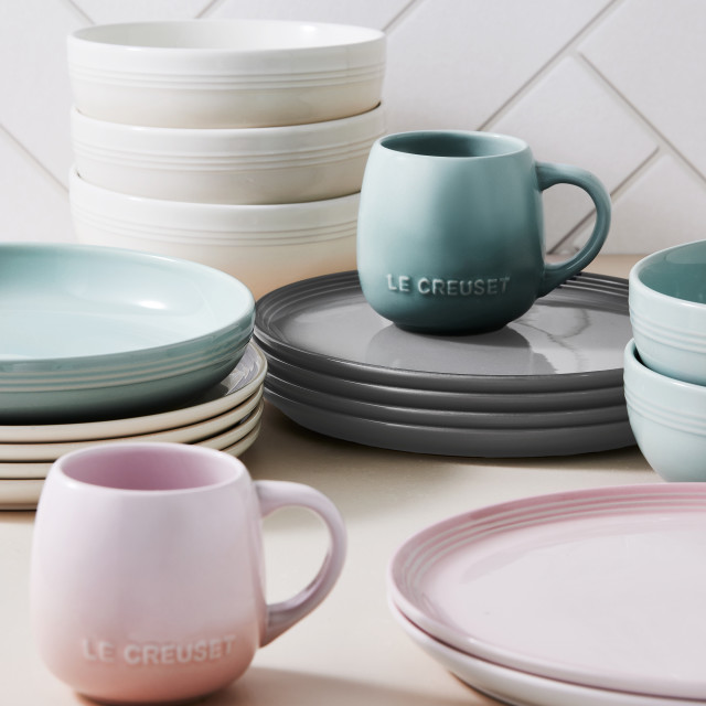 Le Creuset Coupe Collection Pasta Bowl, 960ml - Sea Salt in use