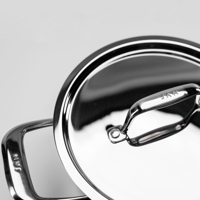 Jan 6 Piece Stainless Steel Pot Set detail shot