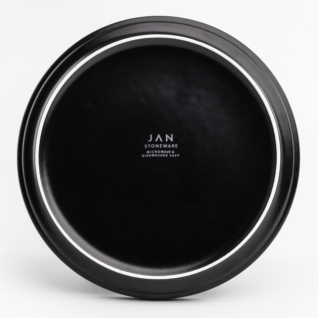 JAN Flat Stackable Side Plate, Set of 4 - Black detail shot