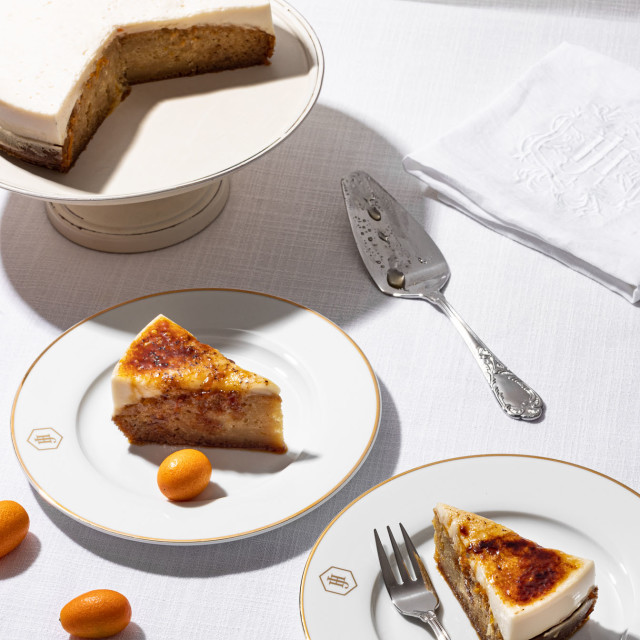 JAN Pluto Cake Lifter