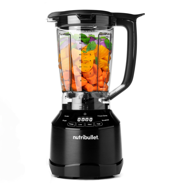 Nutribullet 1500W Smart Touch Blender in use