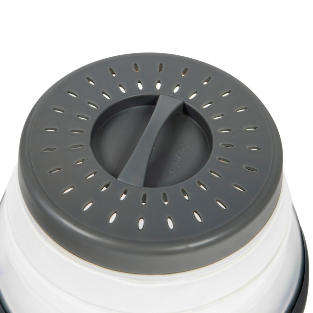 Tovolo Collapsible Microwave Food Cover & Colander - Small detail shot