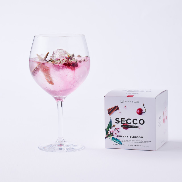 Secco Cherry Blossom Drink Infusion, Pack of 8 Product In Use