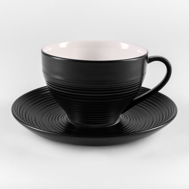 BlancNoir Cups & Saucers, Set of 4 Product Image