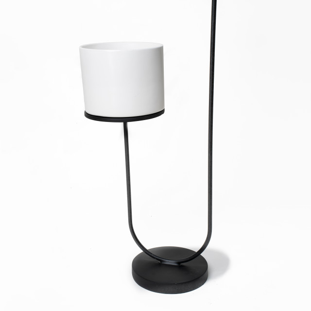 Native Decor Matte Black U-Planter Product Detail Image
