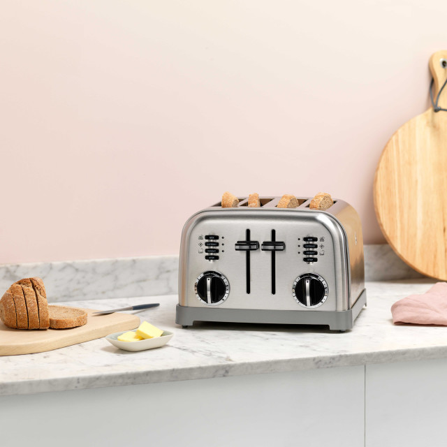 Cuisinart 1800W 4-Slice Toaster - Brushed Stainless Steel Product In Use