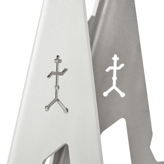 Dreem Fire Rib Stand close up